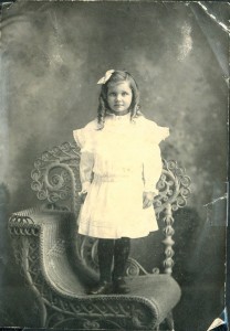 Laura Knight Jadczyk family album.