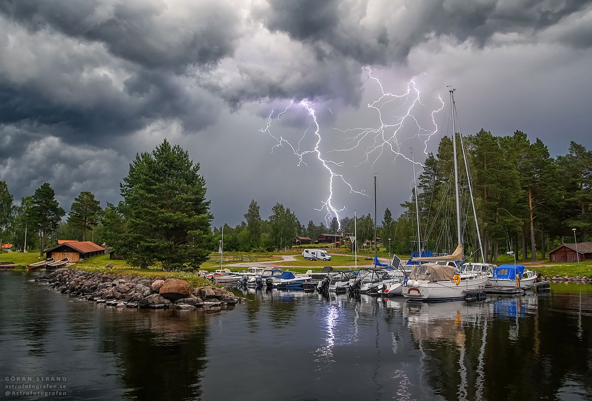 lightning-harbor.jpg