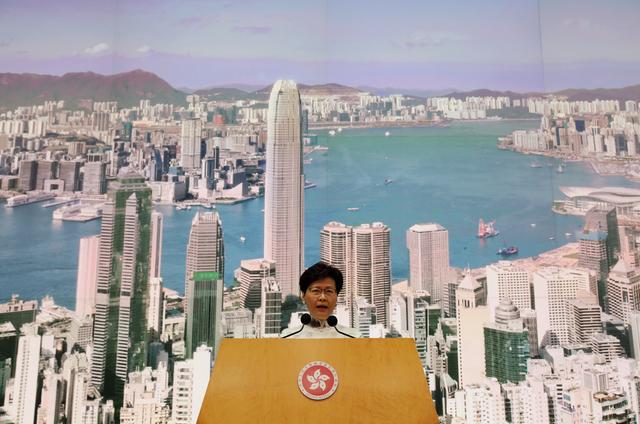 Hong Kong Chief Executive Carrie Lam speaks at a news conference in Hong Kong, China, June 15, 2019. REUTERS/Athit Perawongmetha