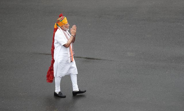 Indian Prime Minister Narendra Modi arrives to attend the Independence Day celebrations at the historic Red Fort in Delhi, India, August 15, 2019. REUTERS/Adnan Abidi