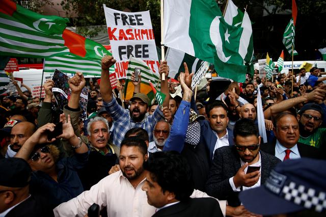 Demonstrators protest against the scrapping of the special constitutional status in Kashmir by the Indian government, outside the Indian High Commission in London, Britain, August 15, 2019. REUTERS/Henry Nicholls