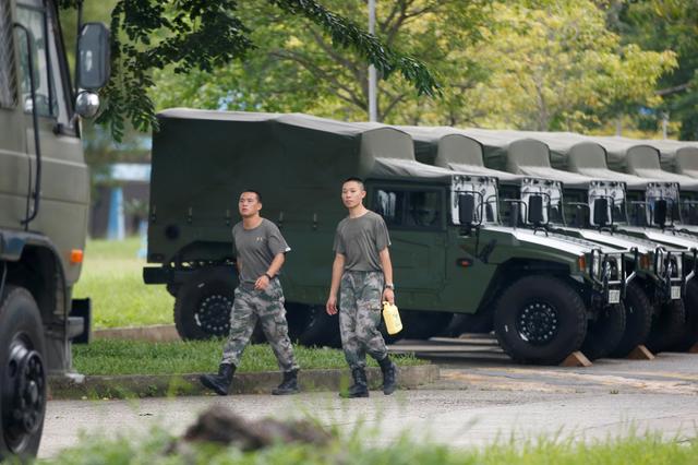 Troops are seen at the Shek Kong military base of People's Liberation Army (PLA) in New Territories, Hong Kong, China August 29, 2019. REUTERS/Staff