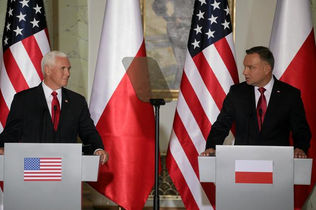Polish President Andrzej Duda and U.S. Vice President Mike Pence speak during a press conference in Warsaw, Poland September 2, 2019. Slawomir Kaminski/Agencja Gazeta via REUTERS 