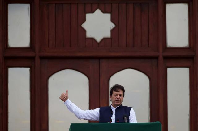 Pakistan's Prime Minister Imran Khan gestures as he speaks during a countrywide 'Kashmir Hour' demonstration to express solidarity with the people of Kashmir, at the Prime Minister's House in Islamabad, Pakistan, August 30, 2019. REUTERS/Stringer