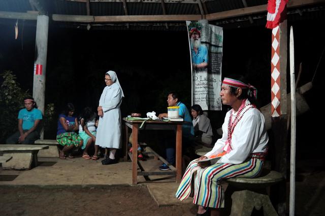 Shainkiam Yampik Wananch, a deacon ordered by the Catholic Church, celebrates a liturgy with indigenous Achuar people at a chapel in Wijint, a village in the Peruvian Amazon, Peru August 20, 2019.  REUTERS/Maria Cervantes