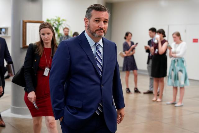FILE PHOTO: Senator Ted Cruz (R-TX) arrives for a vote on Capitol Hill in Washington, U.S., September 17, 2019. REUTERS/Joshua Roberts