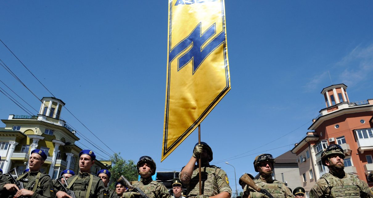 ukraine-far-right-azov-regiment-march-1210x642.jpeg